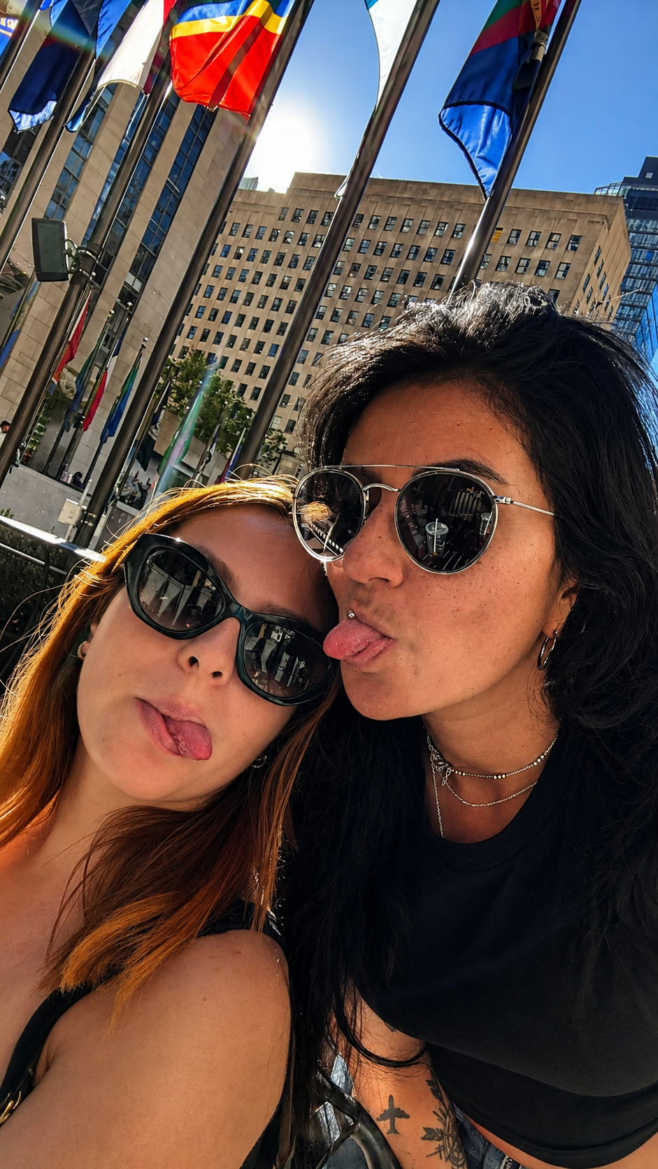 Déborah et sa nièce Lucy au Rockefeller Center à New York